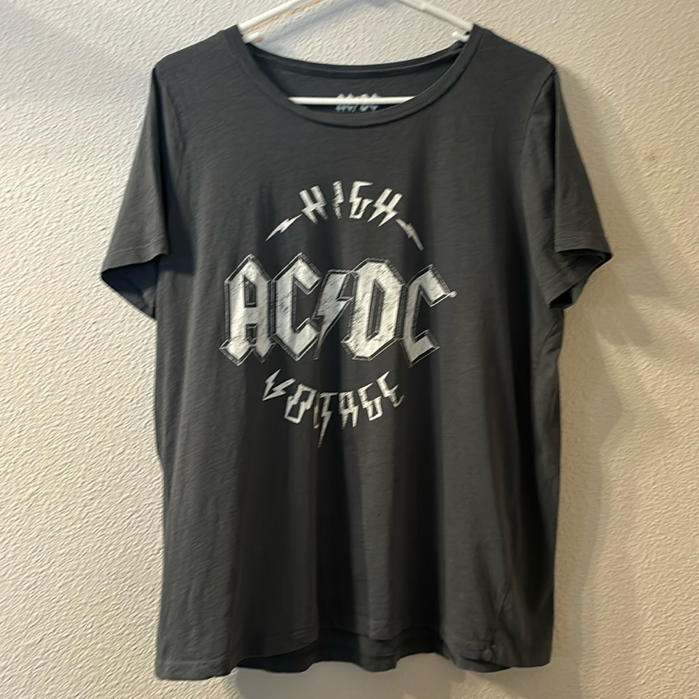 AC/DC graphic band tee size XXL
